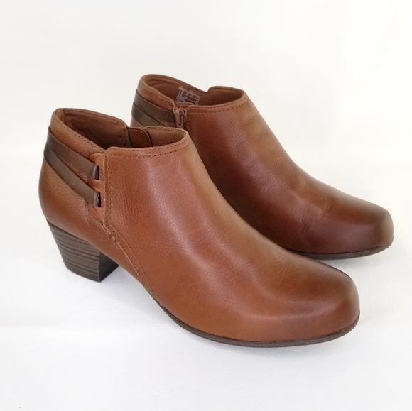 Clarks Shoes - Clarks Coll Valarie Ashly Leather Strap Booties